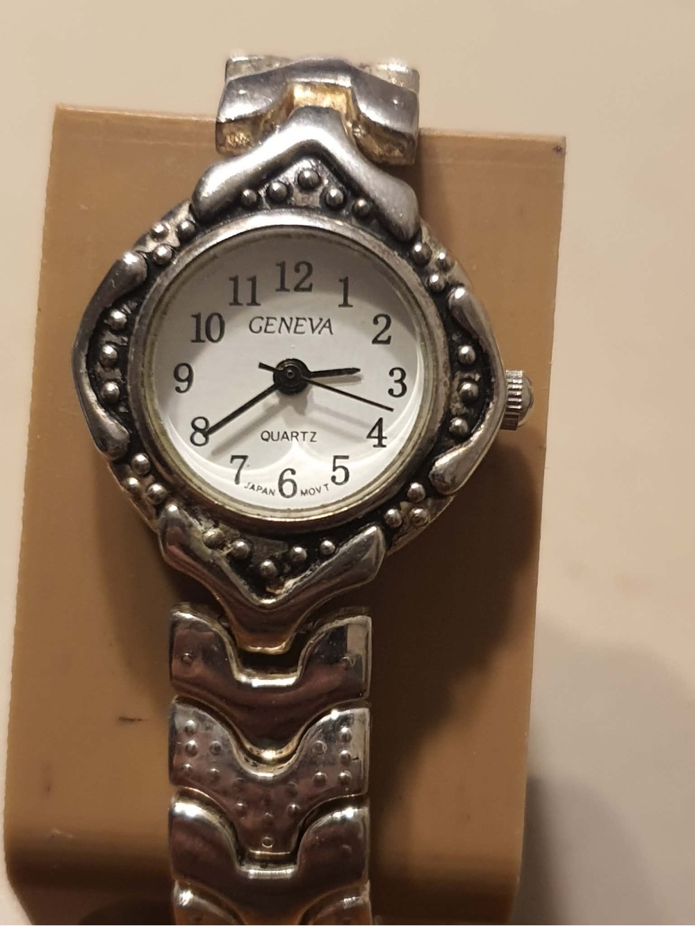 🦋10/$20🦋 Geneva Silver/White Accented  Stainless Steel Women's Watch